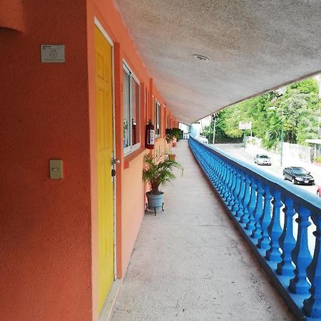 Hotel Canaima Suites アカプルコ エクステリア 写真